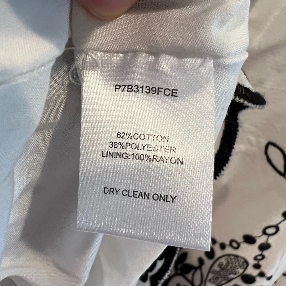 NWT! Parker White Cotton Eyelet Embroidered Summer Dress. Size Small. - Picture 7 of 11